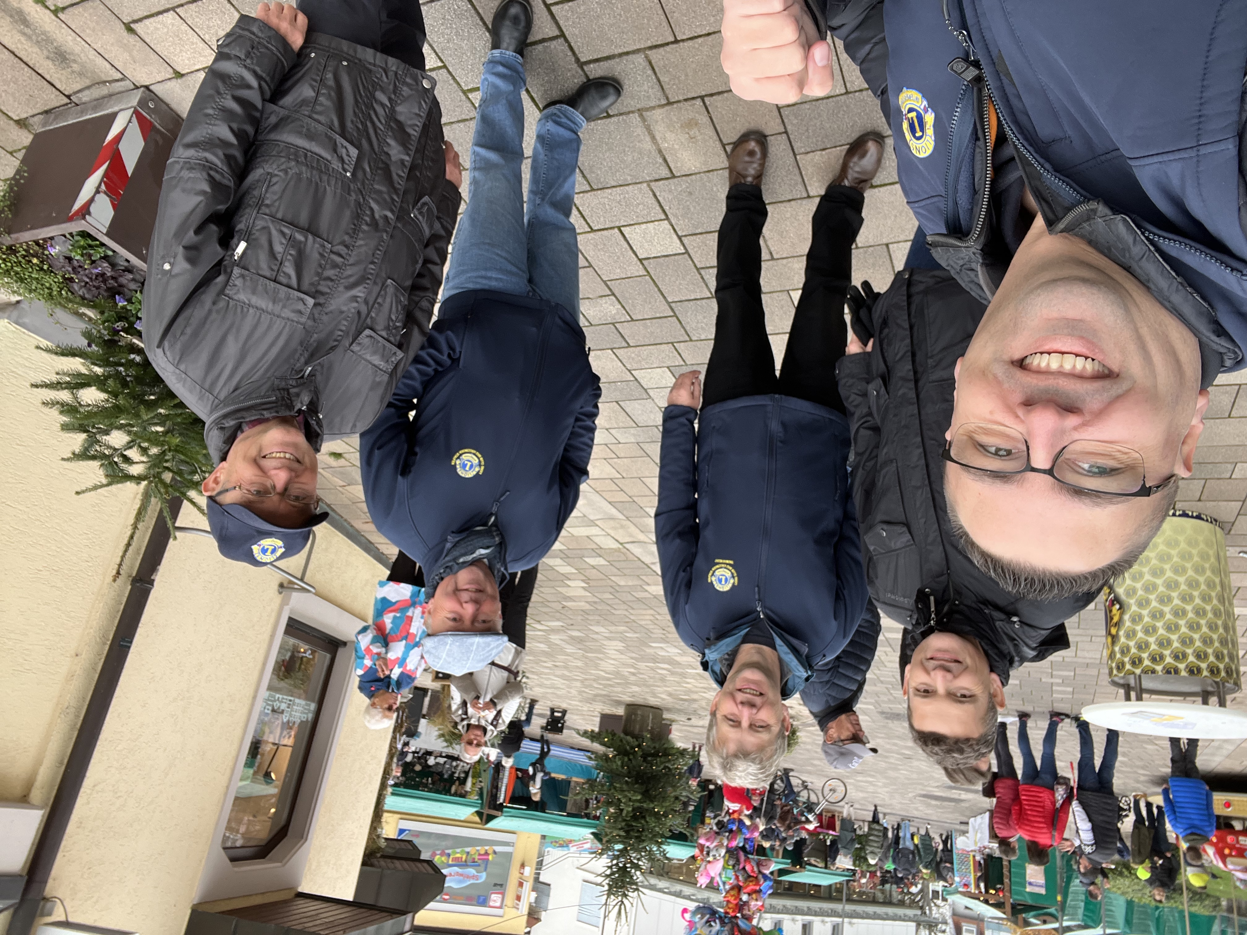 Gruppenbild mit Vizegovernor Tobias Bobka vom LC Alt Freiburg